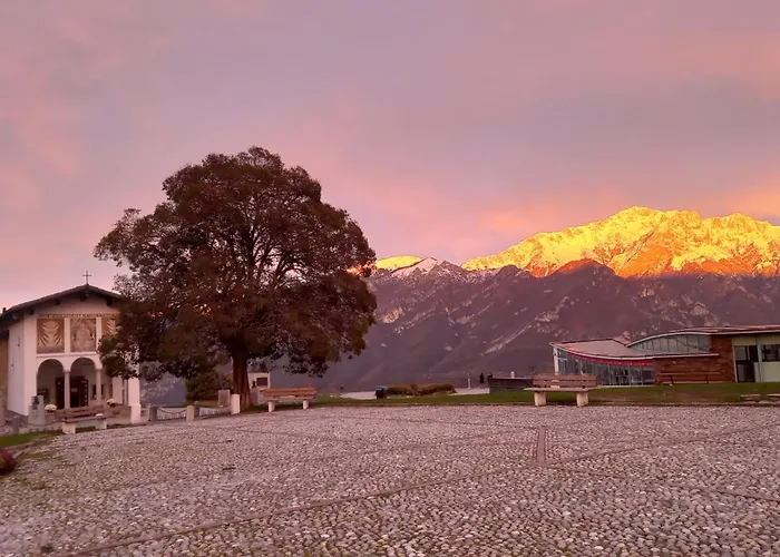 Дом отдыха Singola Con Giardino Ghisallo Zona Bellagio Магрельо