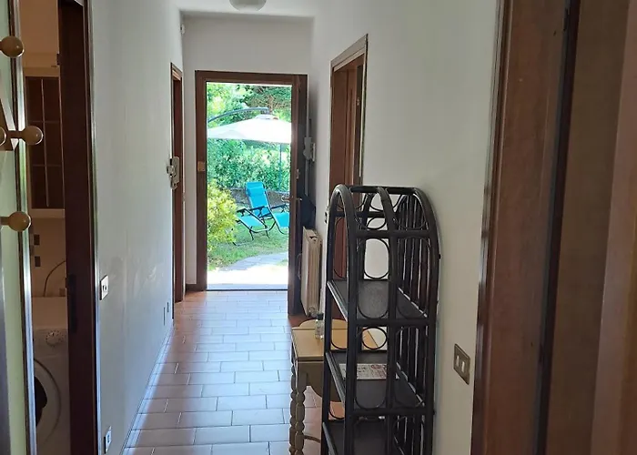 Singola Con Giardino Ghisallo Zona Bellagio Дом отдыха Магрельо