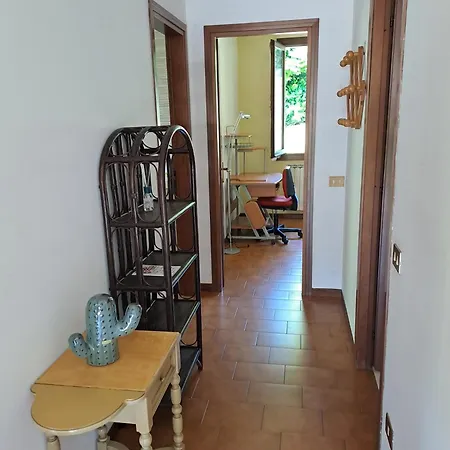 Singola Con Giardino Ghisallo Zona Bellagio Casa vacanze Magreglio